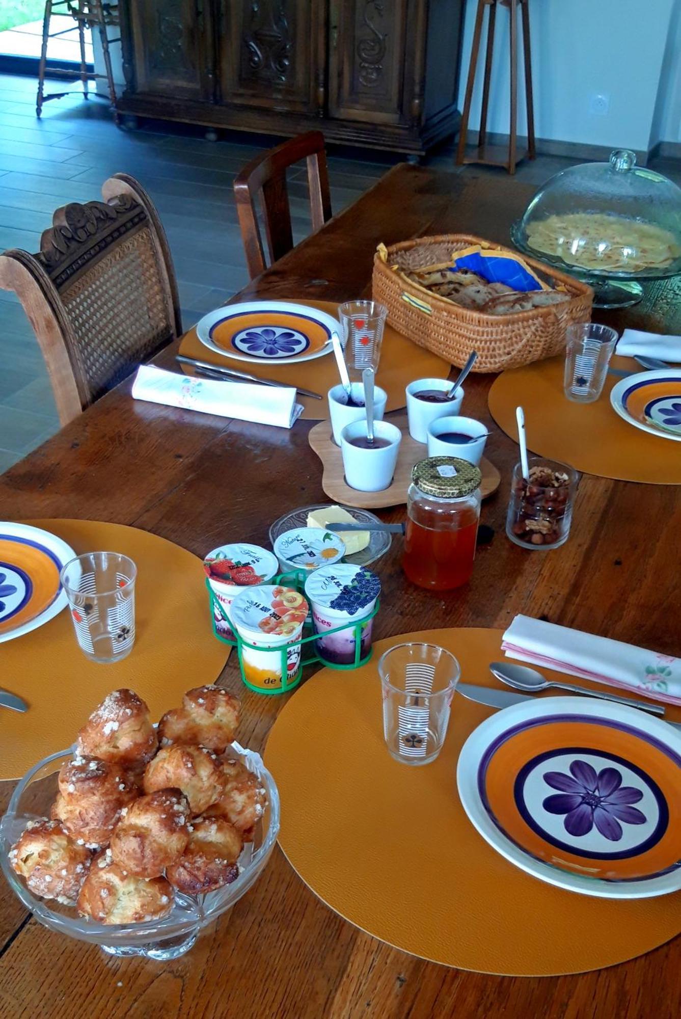 Les Jardins De Nanine Bed & Breakfast Lapleau Bagian luar foto