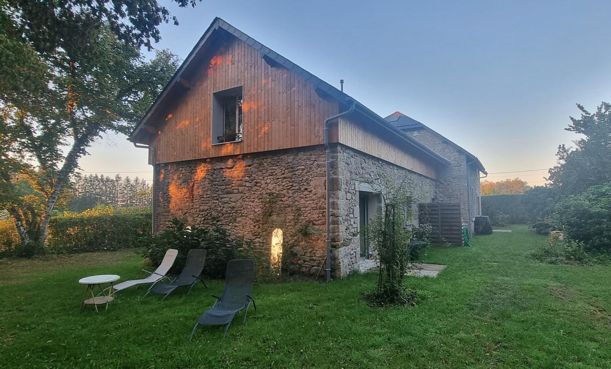 Les Jardins De Nanine Bed & Breakfast Lapleau Bagian luar foto