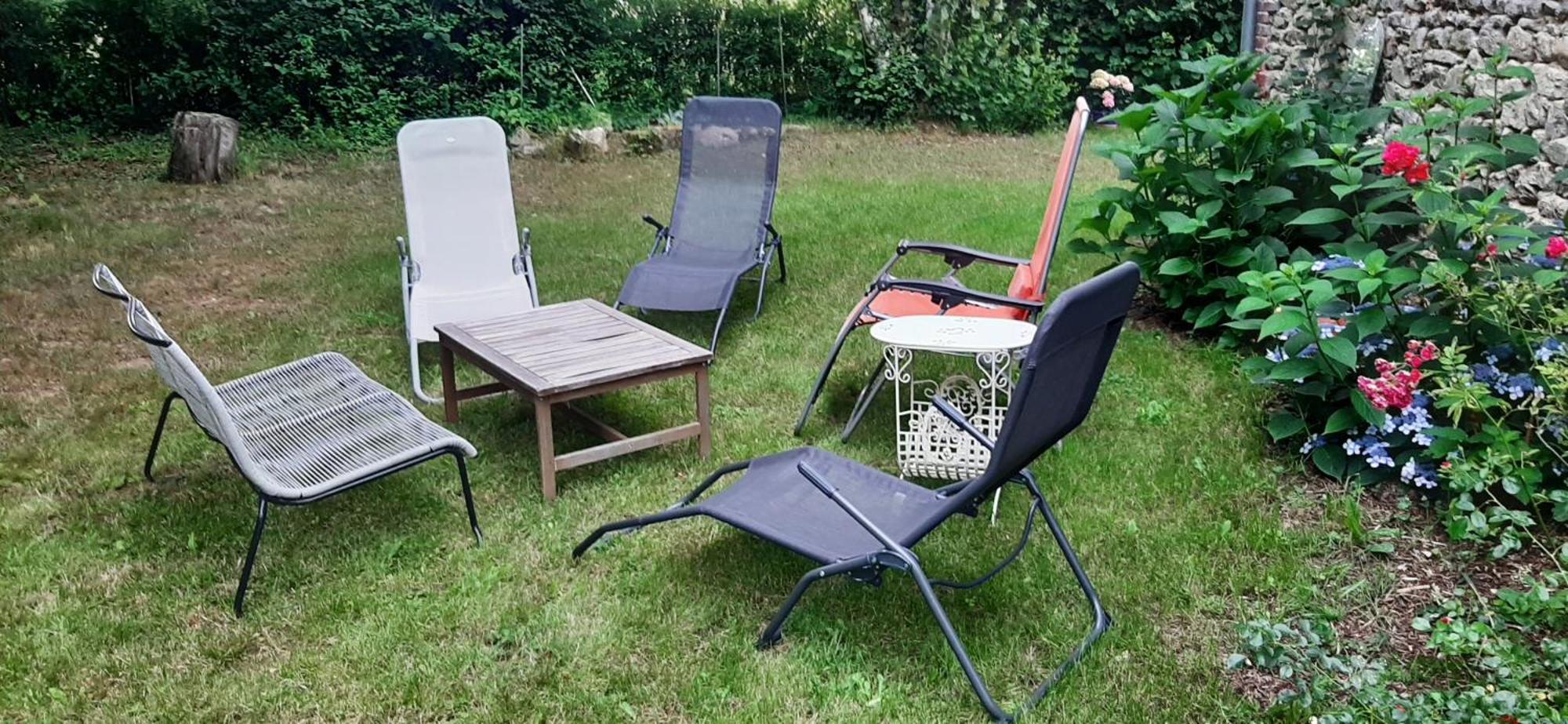 Les Jardins De Nanine Bed & Breakfast Lapleau Bagian luar foto
