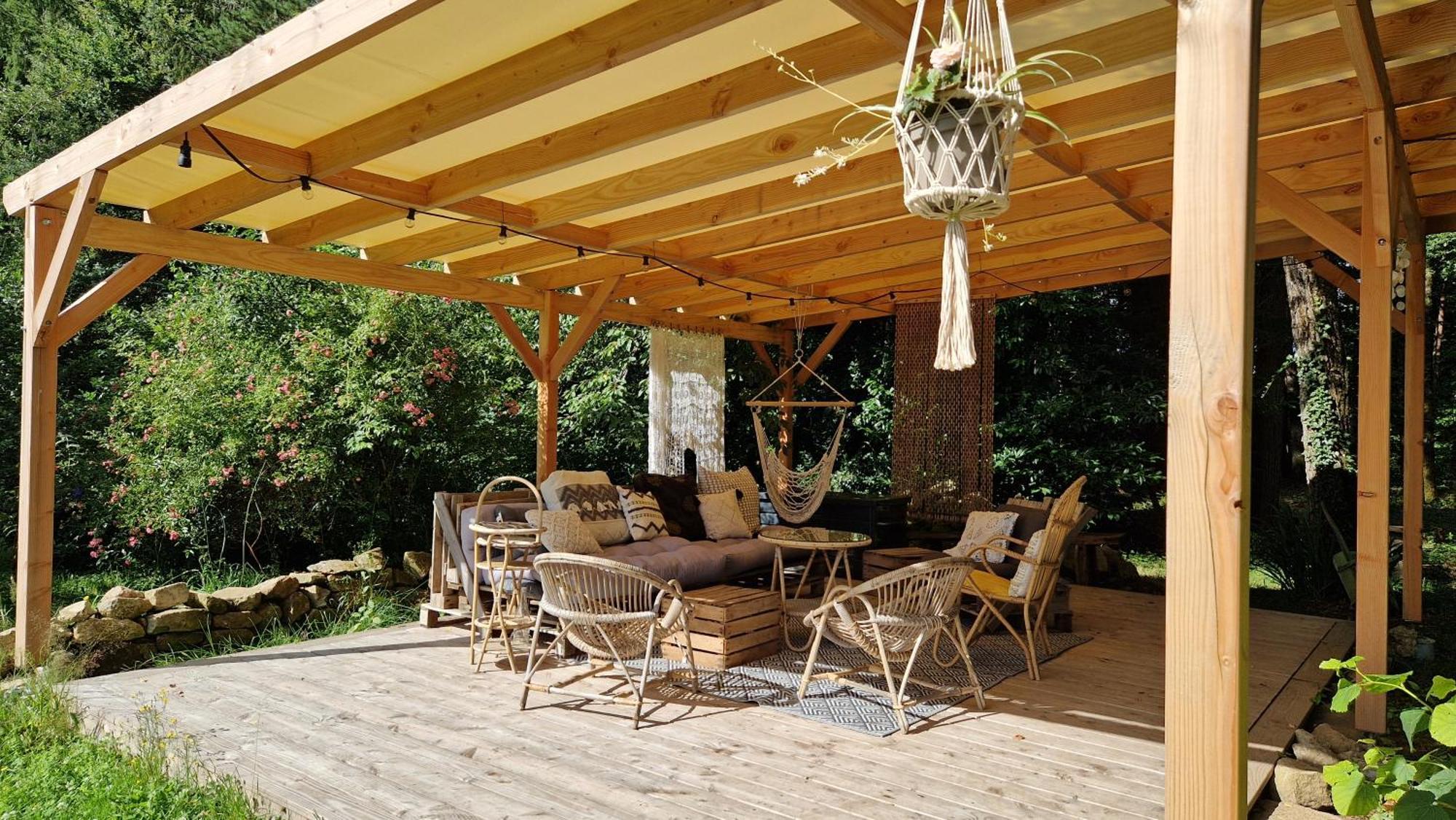 Les Jardins De Nanine Bed & Breakfast Lapleau Bagian luar foto